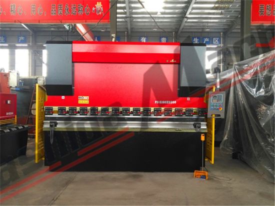 Wc67K 160t/3200 Máquina dobladora de prensa automática hidráulica Nc