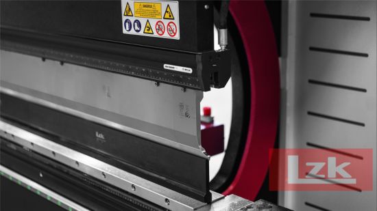 Prensa plegadora Dener/Deratech/Diacro a la venta