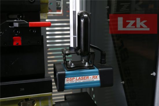 Máquina dobladora de paneles de 200 toneladas y 14 pies para la venta